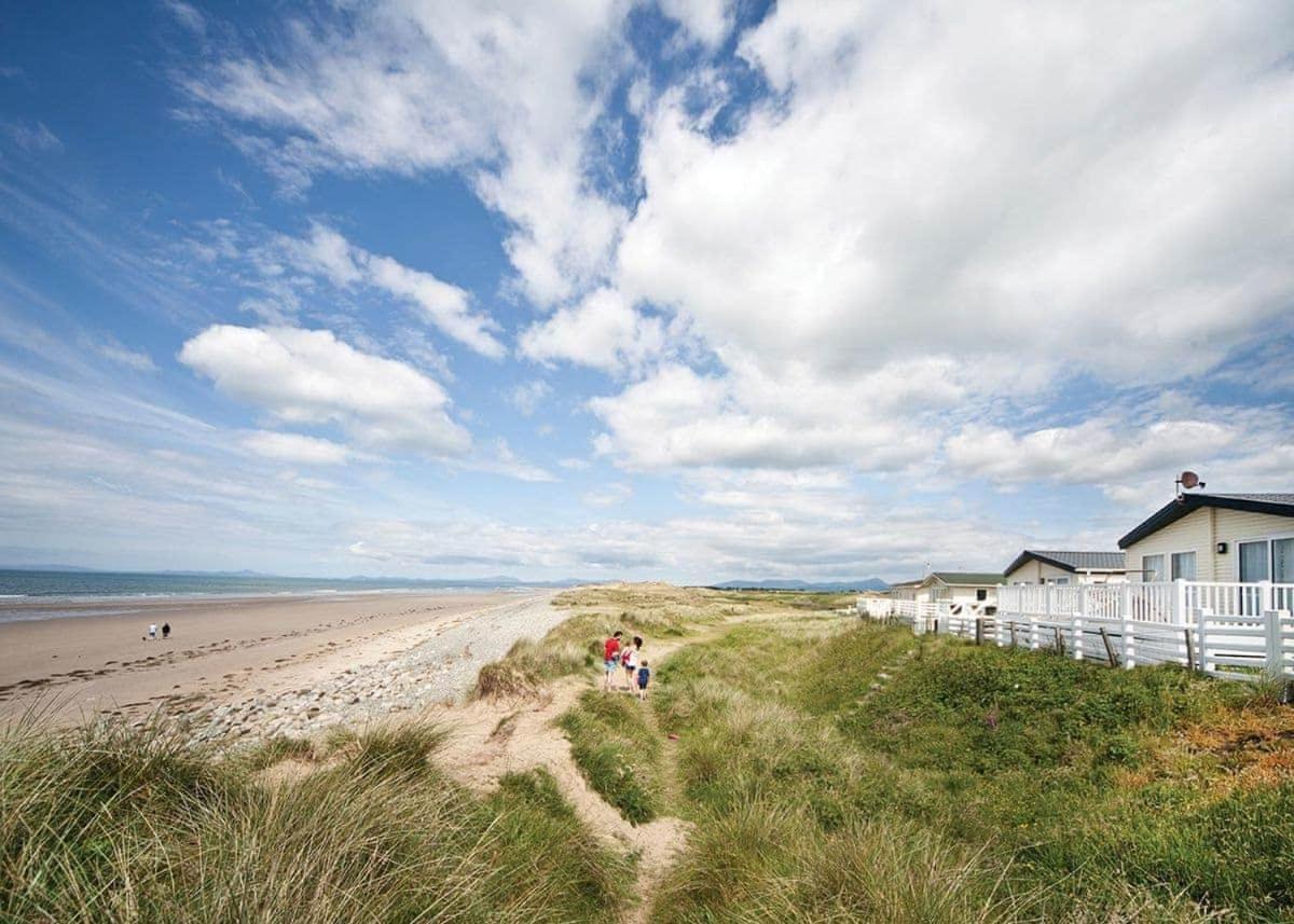 Barmouth Bay Holiday Park Llanddwywe Exterior foto